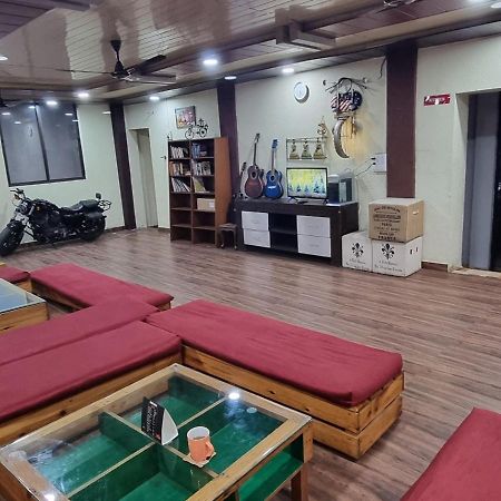 The Mountain View Hostel Risikés Kültér fotó