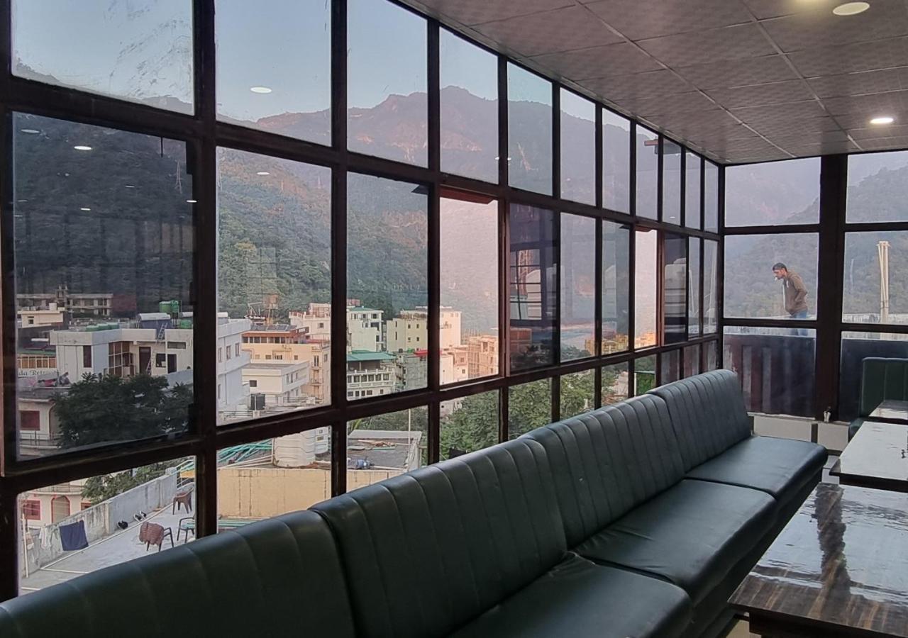 The Mountain View Hostel Risikés Kültér fotó